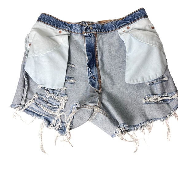 Vintage Levi’s Orange Tab Made In USA Cut-Off Shorts Size 12 - Picture 8 of 16
